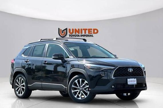 TOYOTA COROLLA CROSS 2025 7MUDAABG7SV133200 image